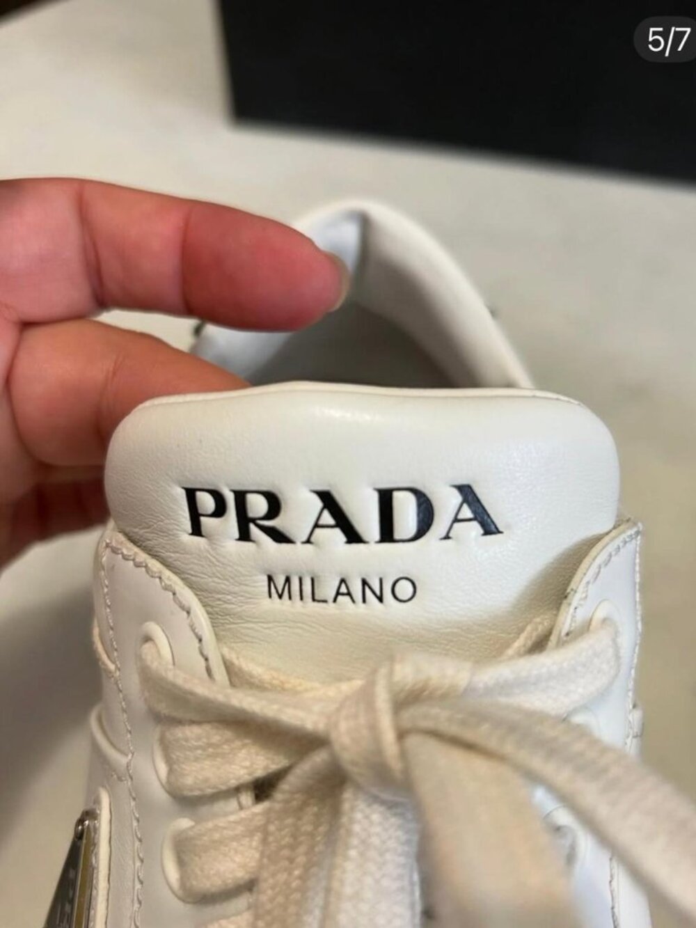 PRADA LOGO - Picture 5 of 7